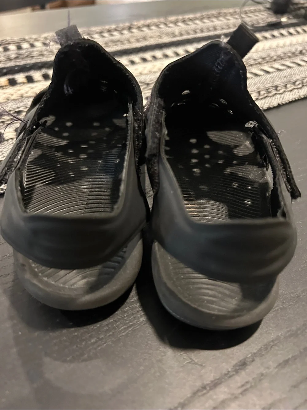 Nike Kids Black Slip-On Water Shoes Sunray Protect 2 toddler sandals
